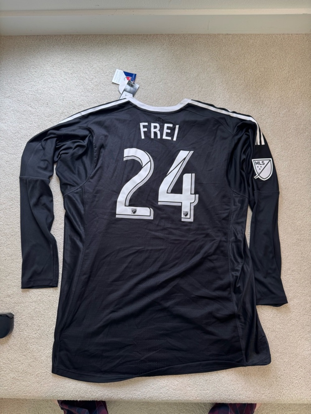 MLS Frei #24 Men’s Long-Sleeve Black Soccer Jersey Seattle sounders soccer fifa